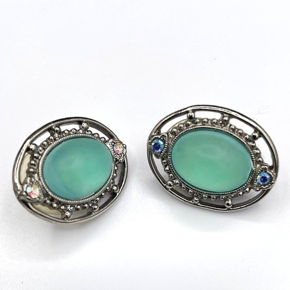 Vintage Silver Tone Oval Earrings Seafoam Green Stone Crystal Accents Stud Y2K